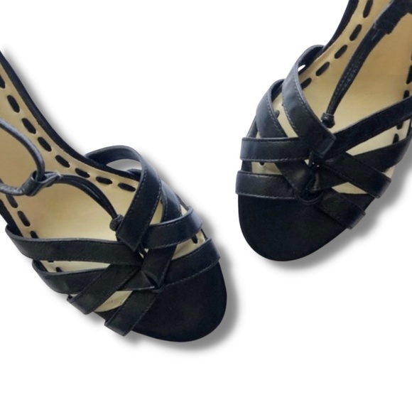 Enzo Angiolini Strappy Peep Toe Sandal - Picture 3 of 5
